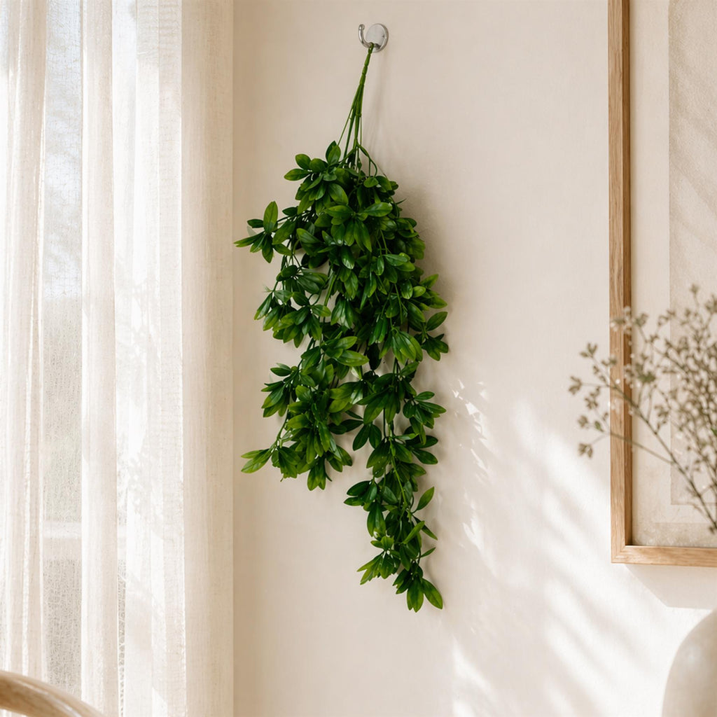 70cm Artificial Trailing Laurel Leaf Hanging Plant – Realistic Green Plastic Foliage
