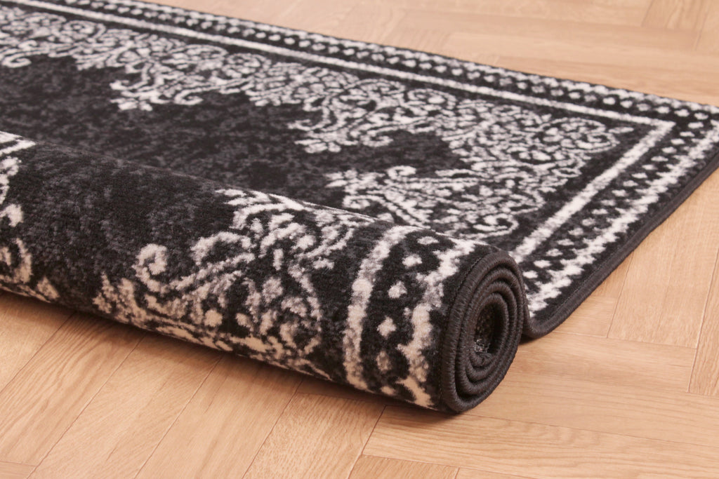 Traditional Poly Douglas Black Rug