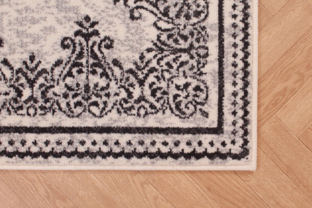 Traditional Poly Douglas Cream Rug