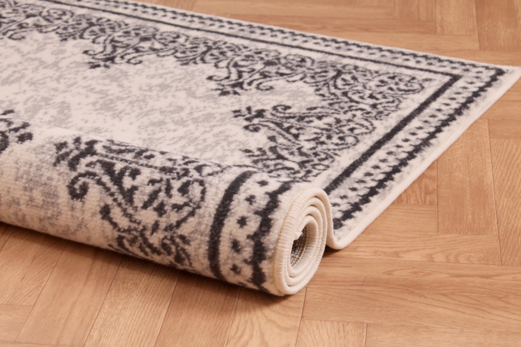Traditional Poly Douglas Cream Rug