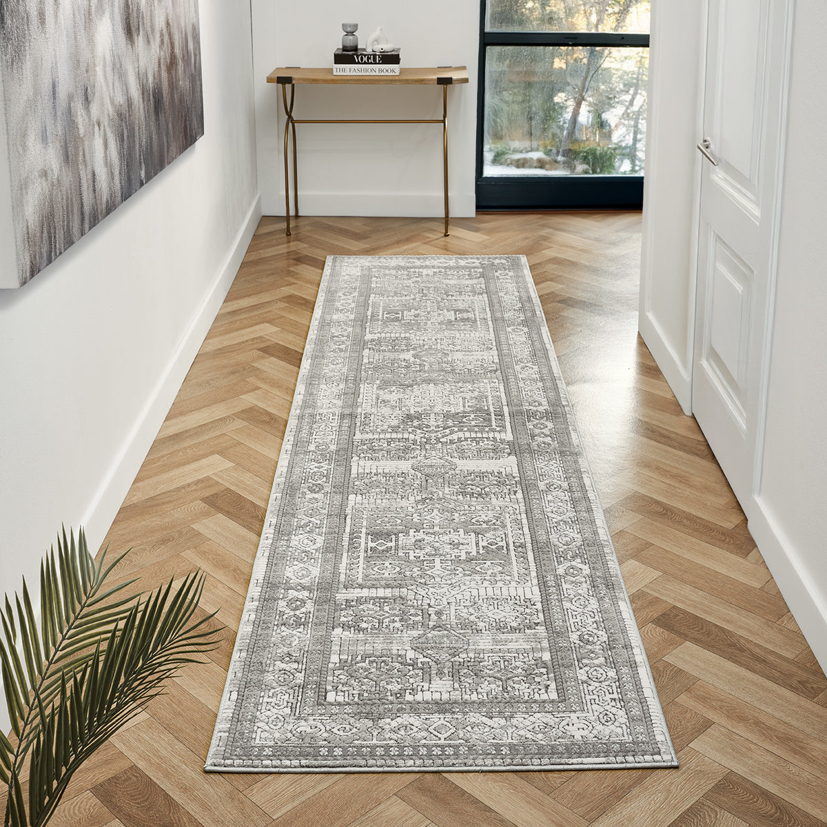 Petra Ellorah Grey Rug