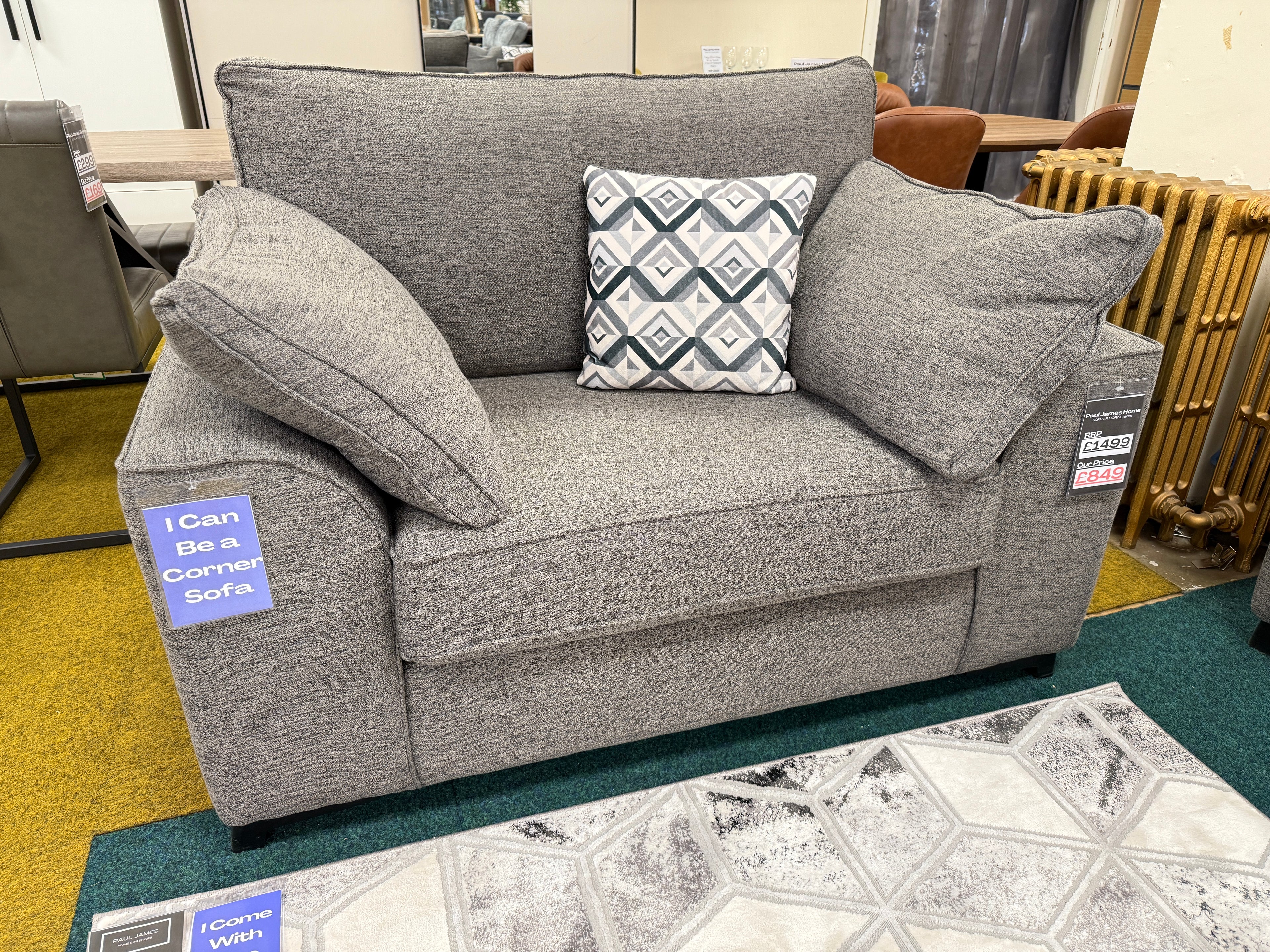 Oasis Snuggle Chair