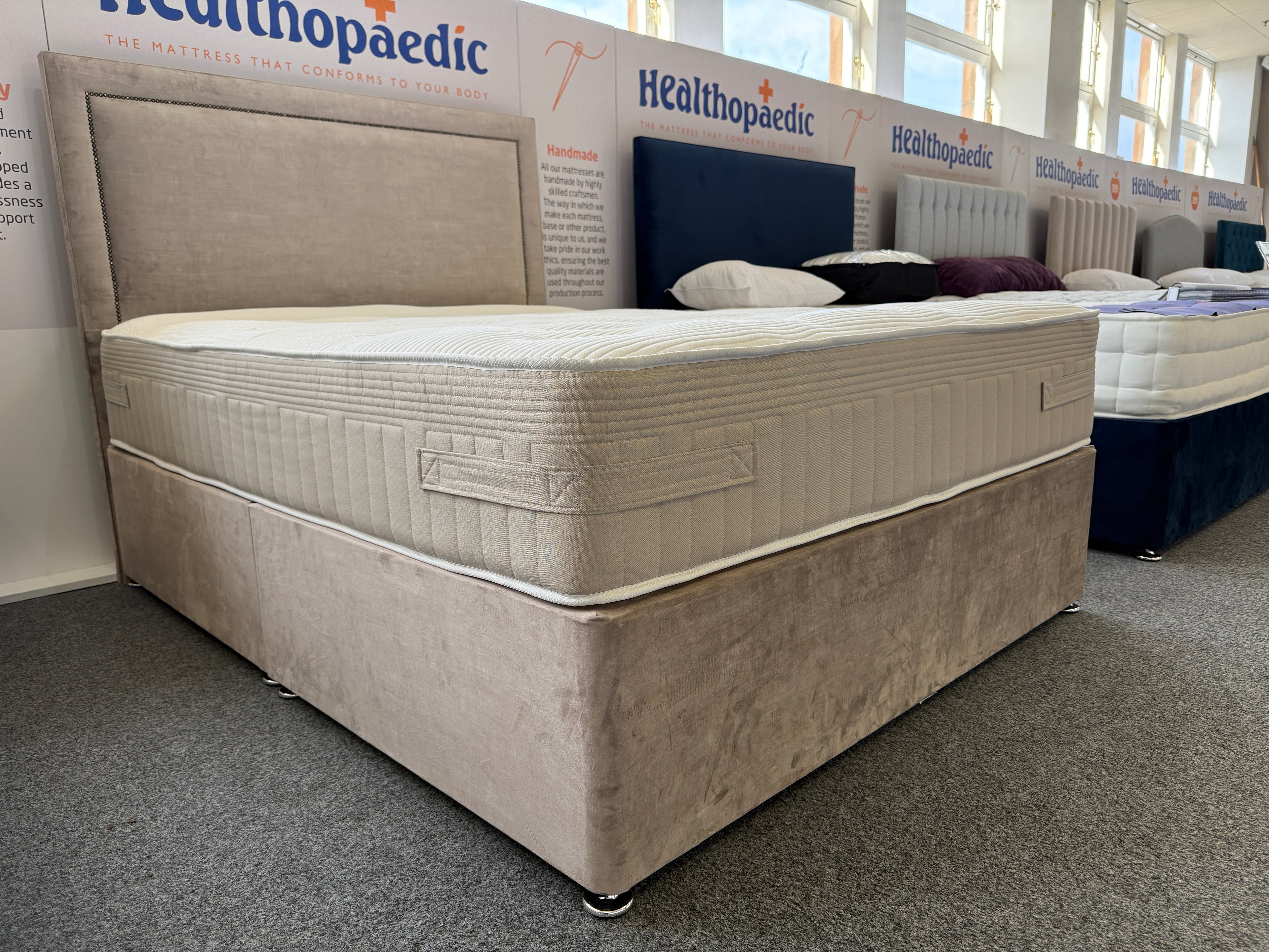 Garscadden 3400 Divan Set