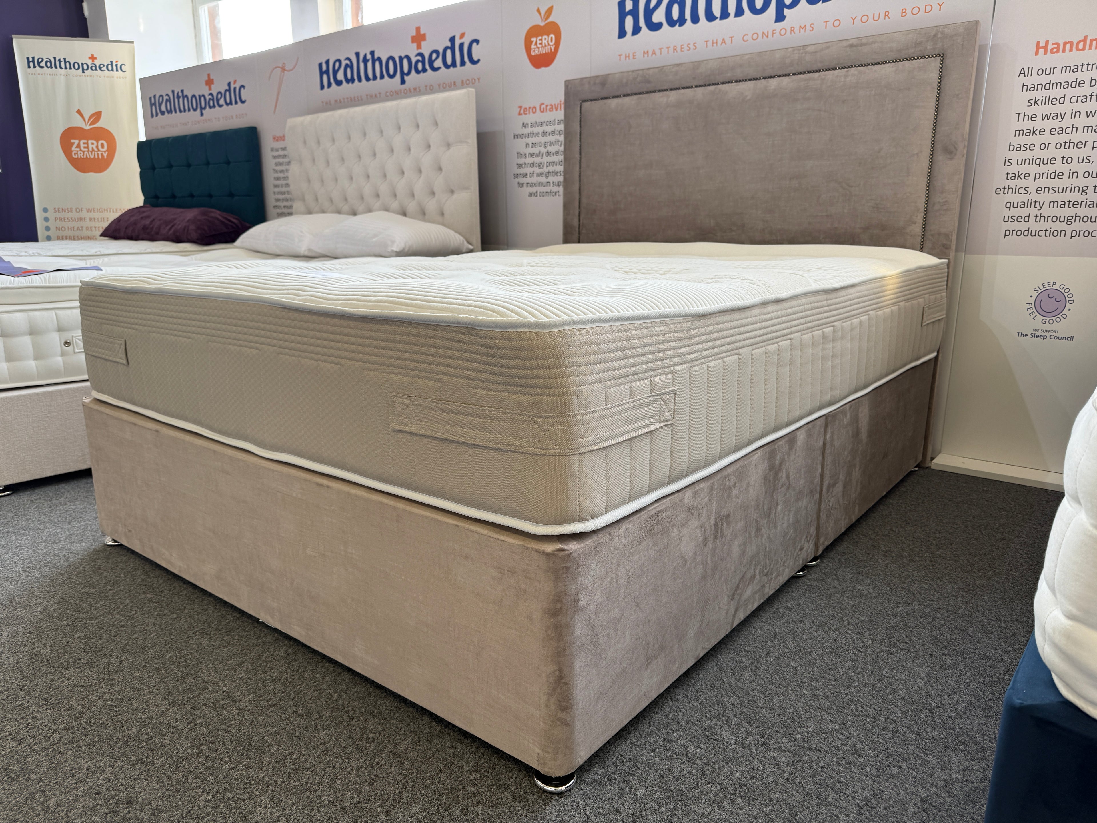 Garscadden 3400 Divan Set