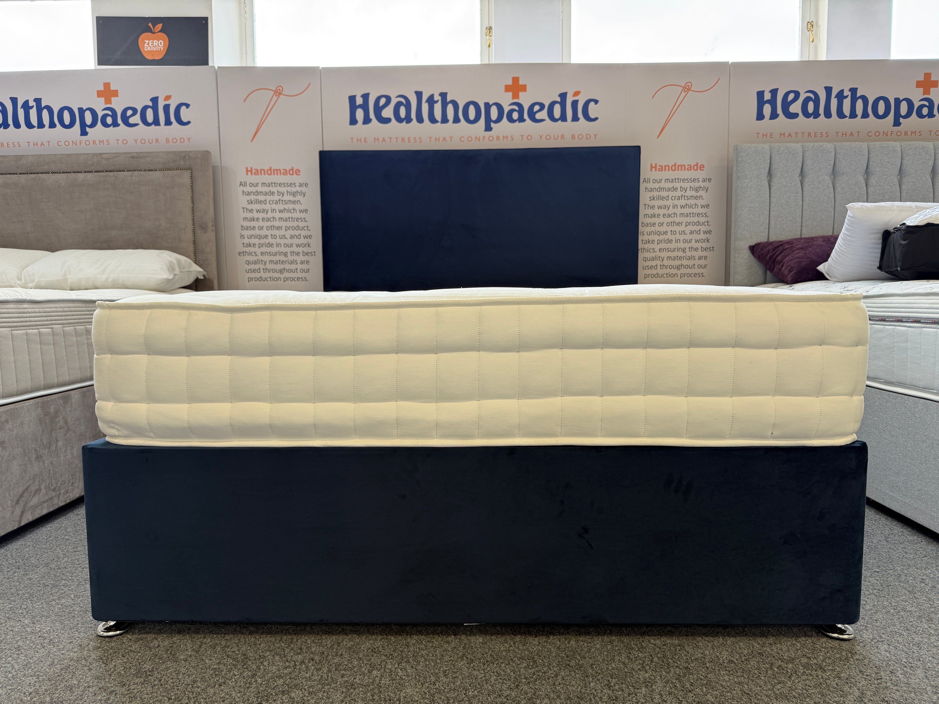 Slumber 2000 Divan Set