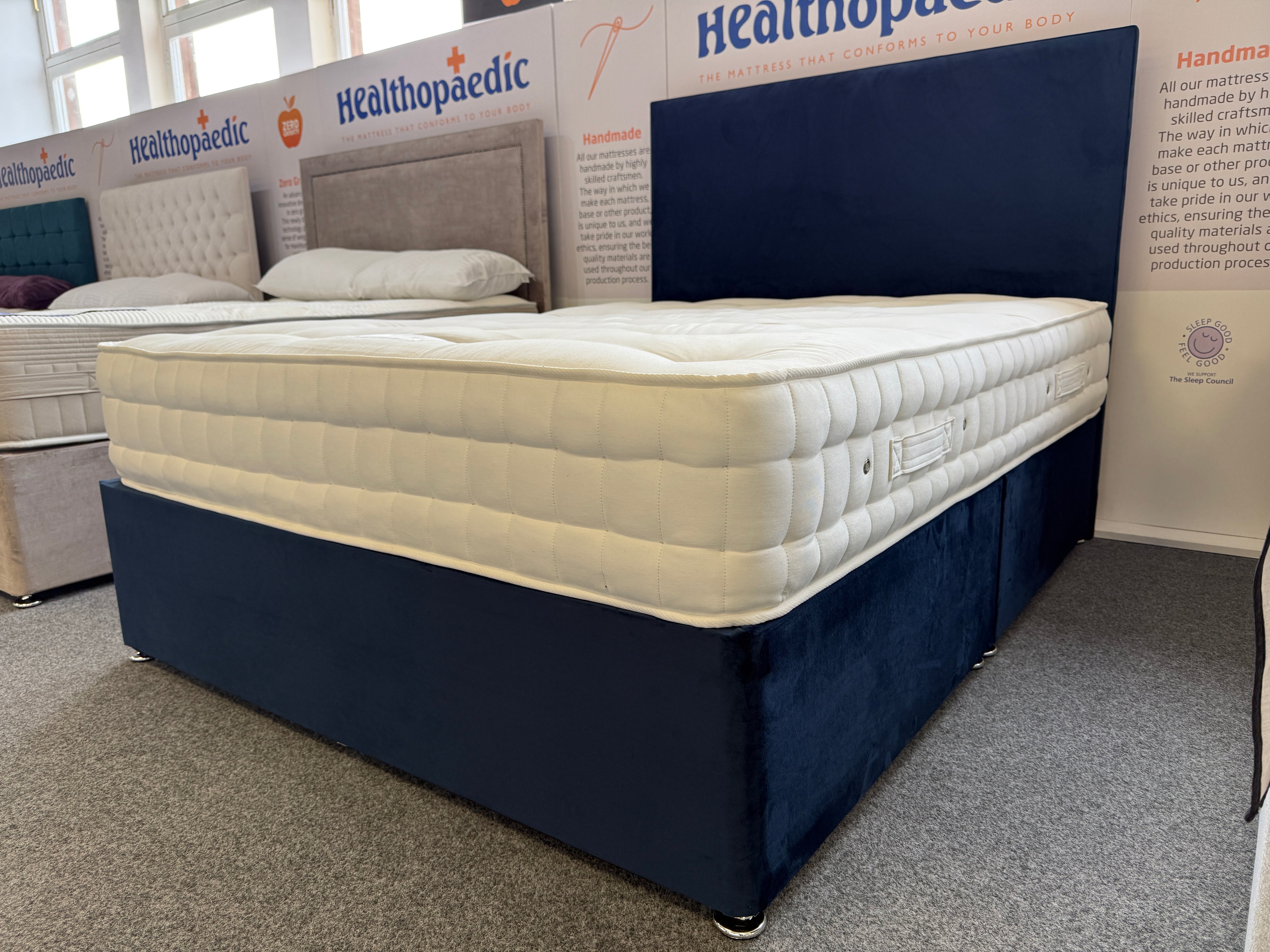 Slumber 2000 Divan Set