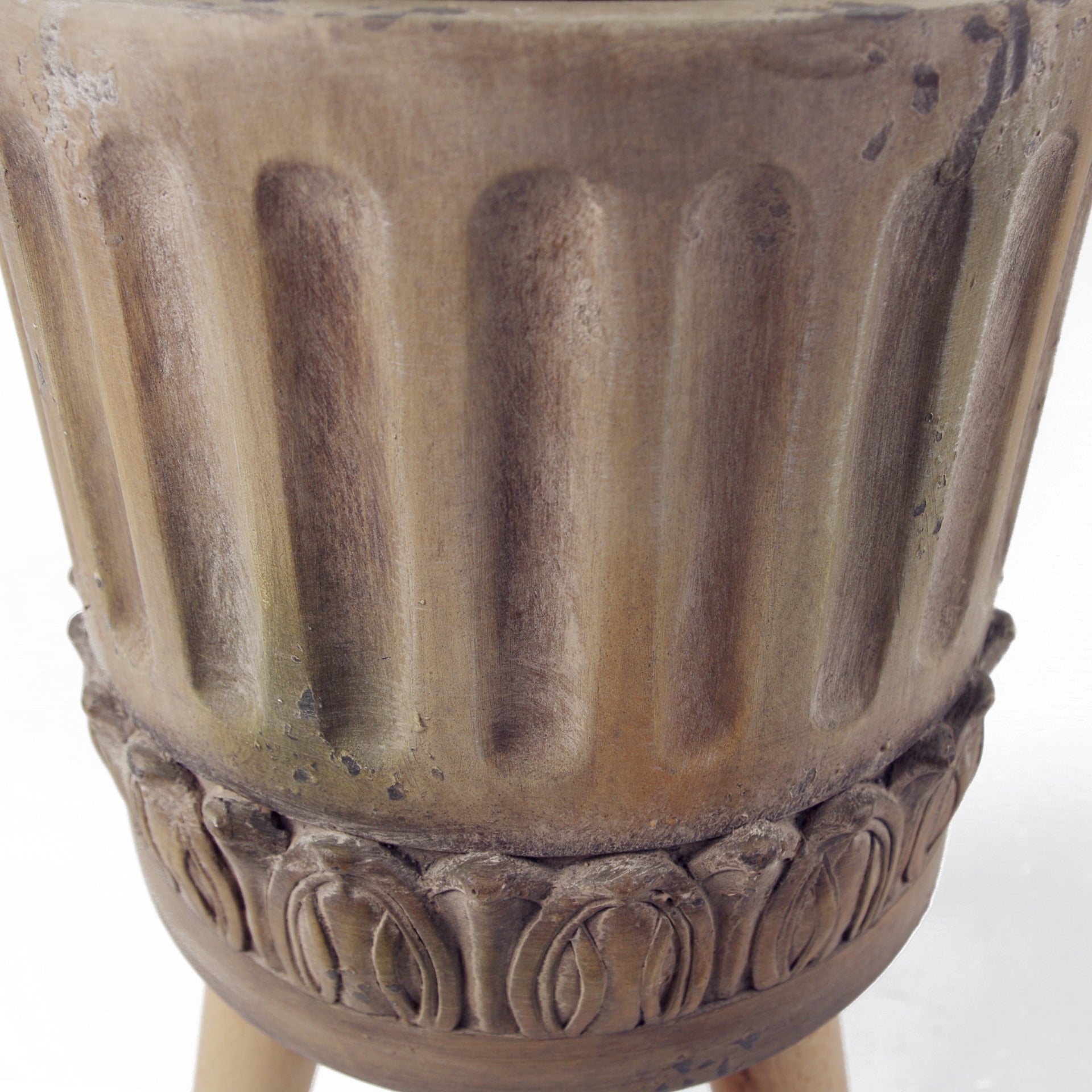 Ridged Composite Planter with Stand