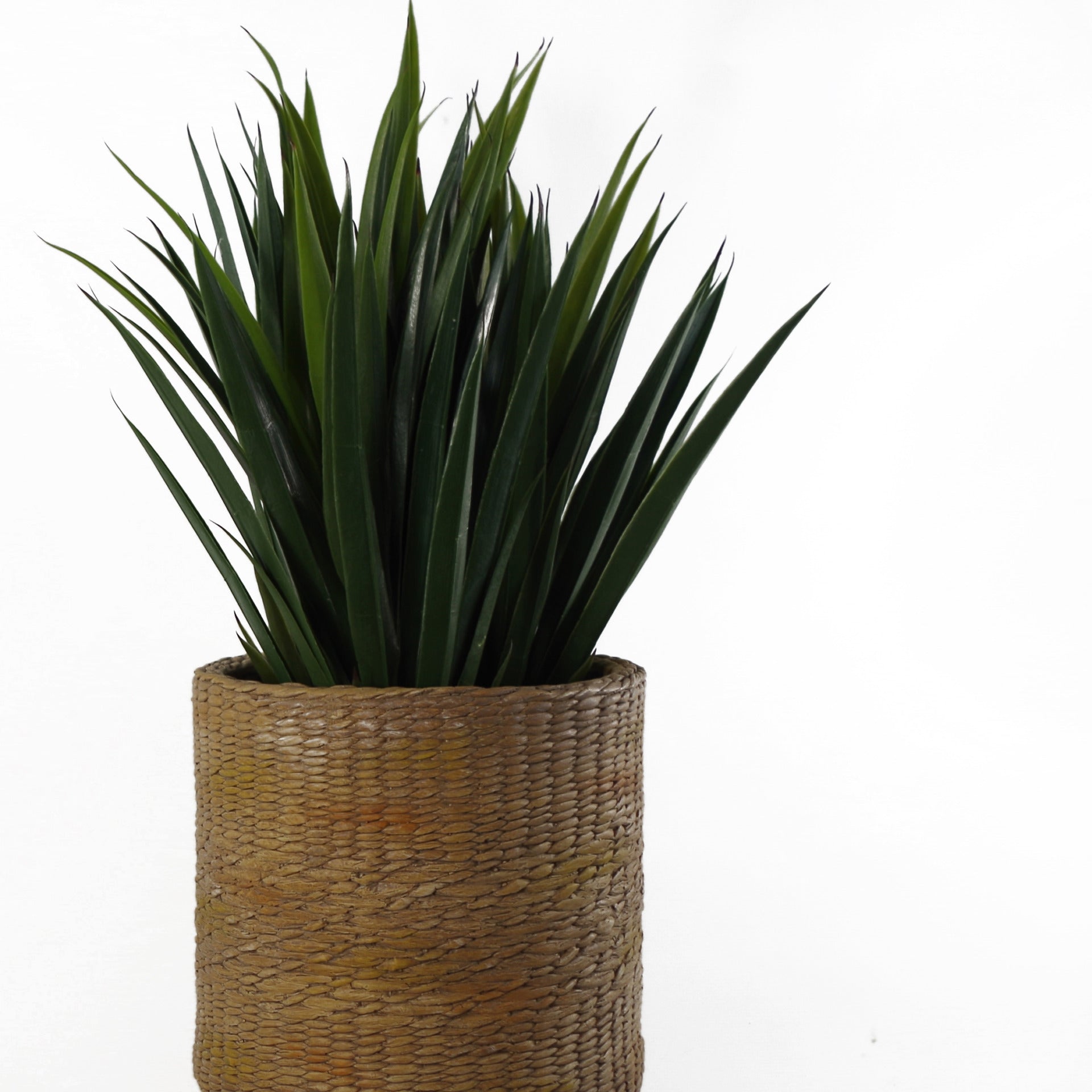 Rattan Effect Composite Planter with Stand