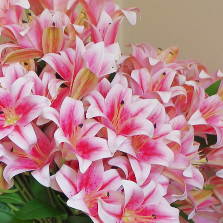 12 x 60cm Artificial Lily Stems - Pink - 144 Flowers