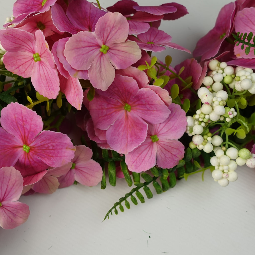 150cm Artificial Hanging Trailing Pink Blossom Garland