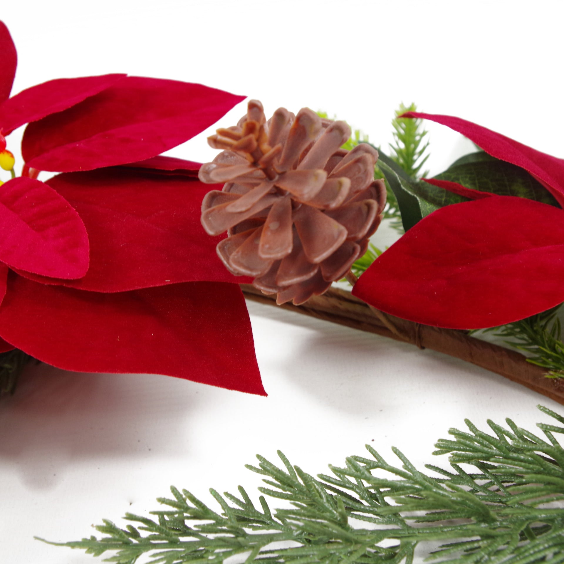 150cm Luxury Christmas Poinsettia & Foliage Floristry Garland