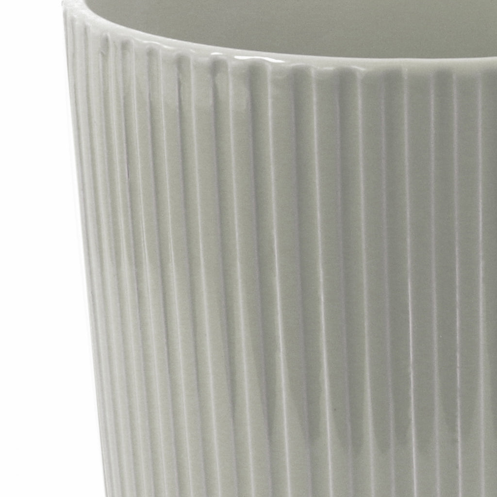 White Ribbed Ceramic Plant Pot 13.5 x 13.5 x 13cm