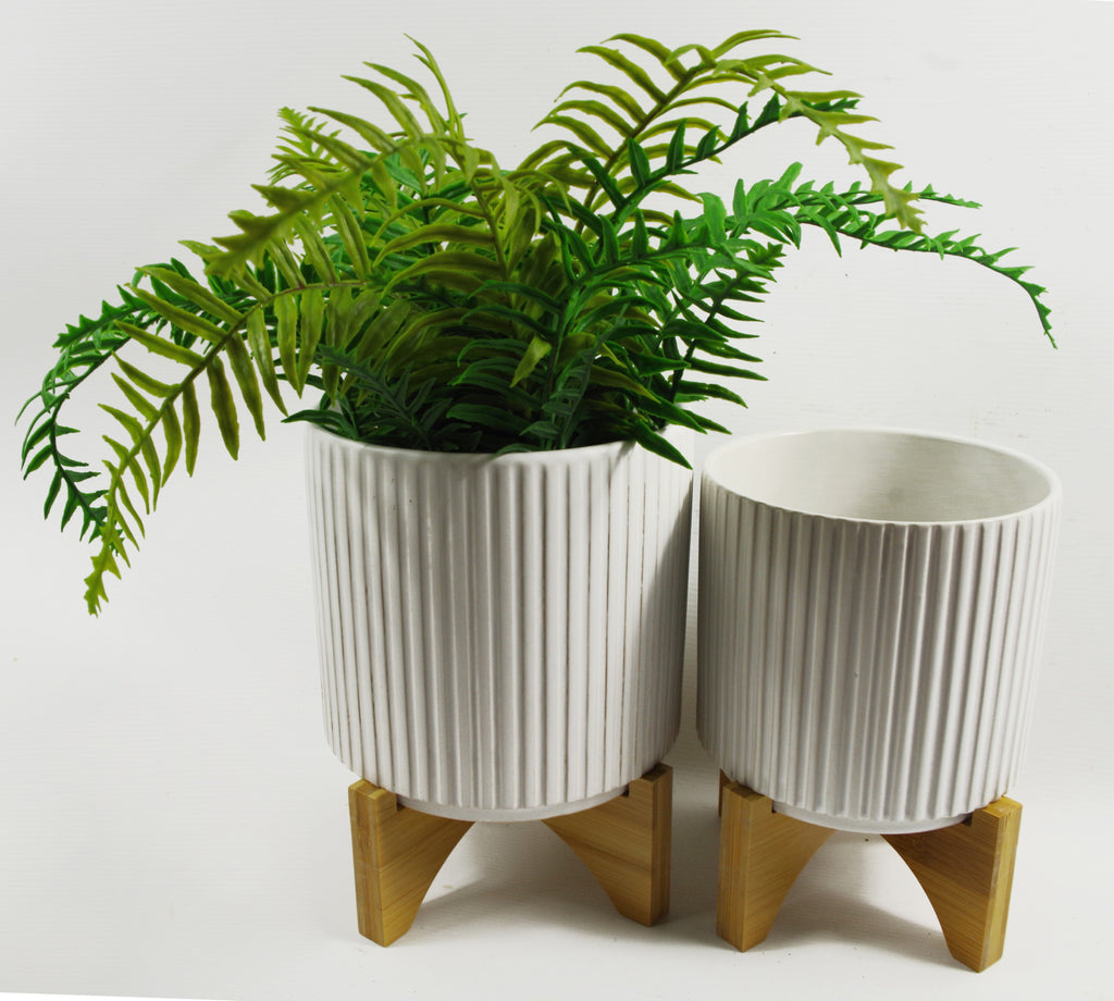 White Ribbed Ceramic Plant Pot 13.5 x 13.5 x 13cm