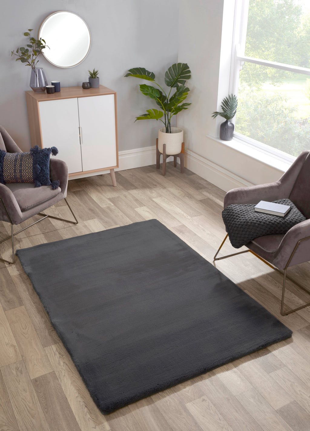 Luxe Faux Fur Rug Plain Charcoal Rug