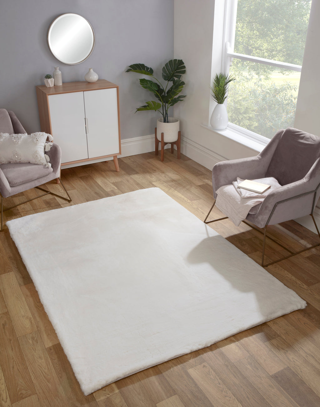 Luxe Faux Fur Rug Plain Ivory Rug