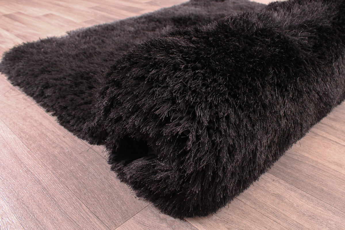 Mayfair Plain Black Rug