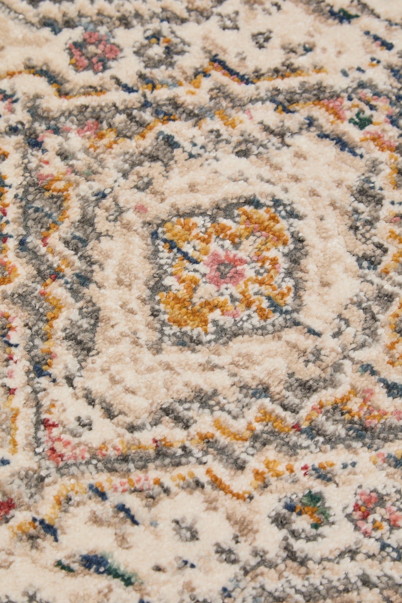Nova Sadie Cream Rug
