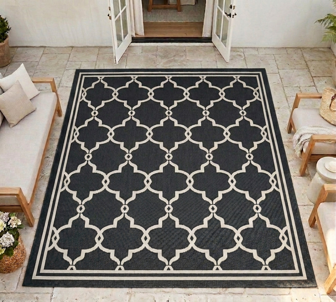 Terrace Spanish Tile Black Rug