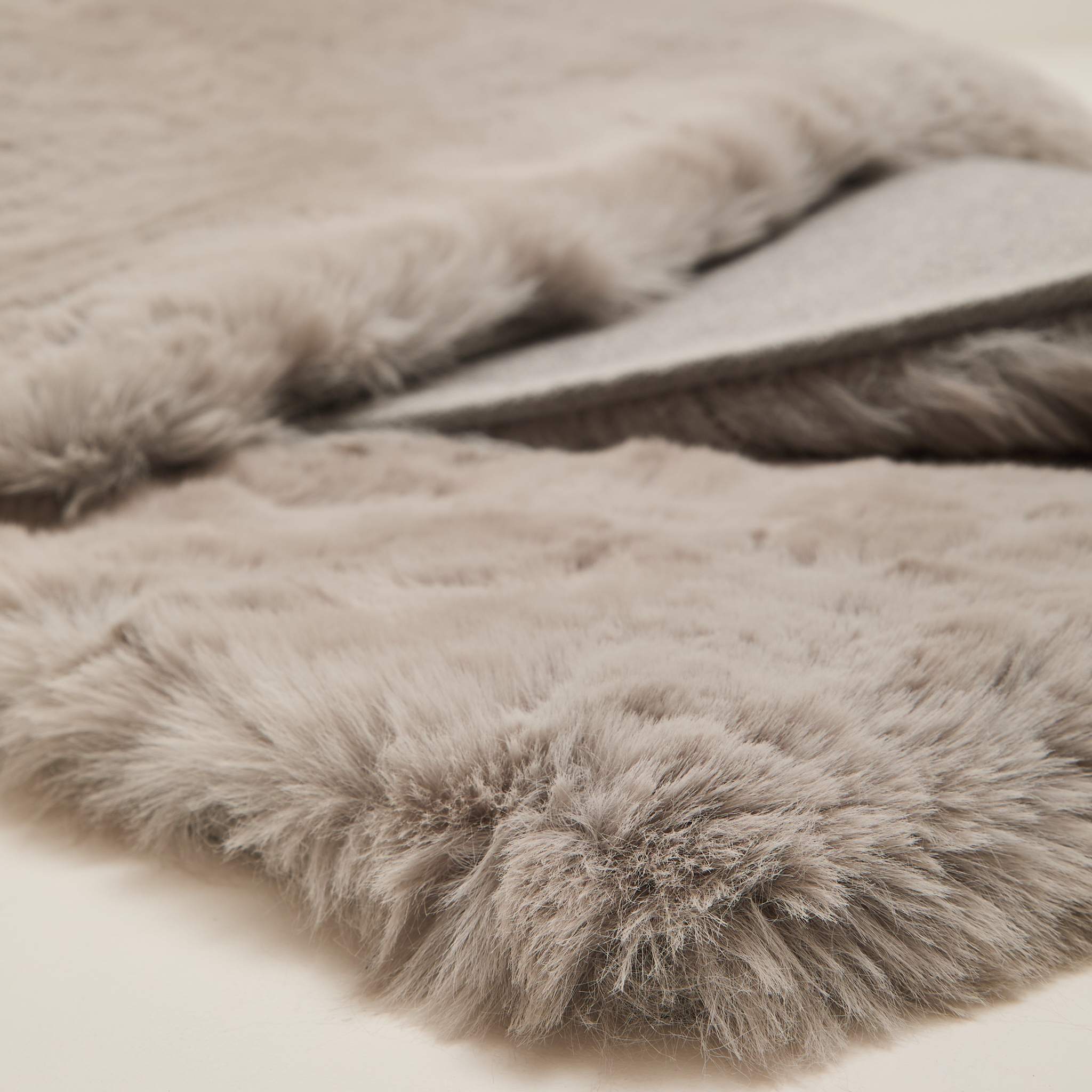 Super Luxe Faux Fur Silver Rug