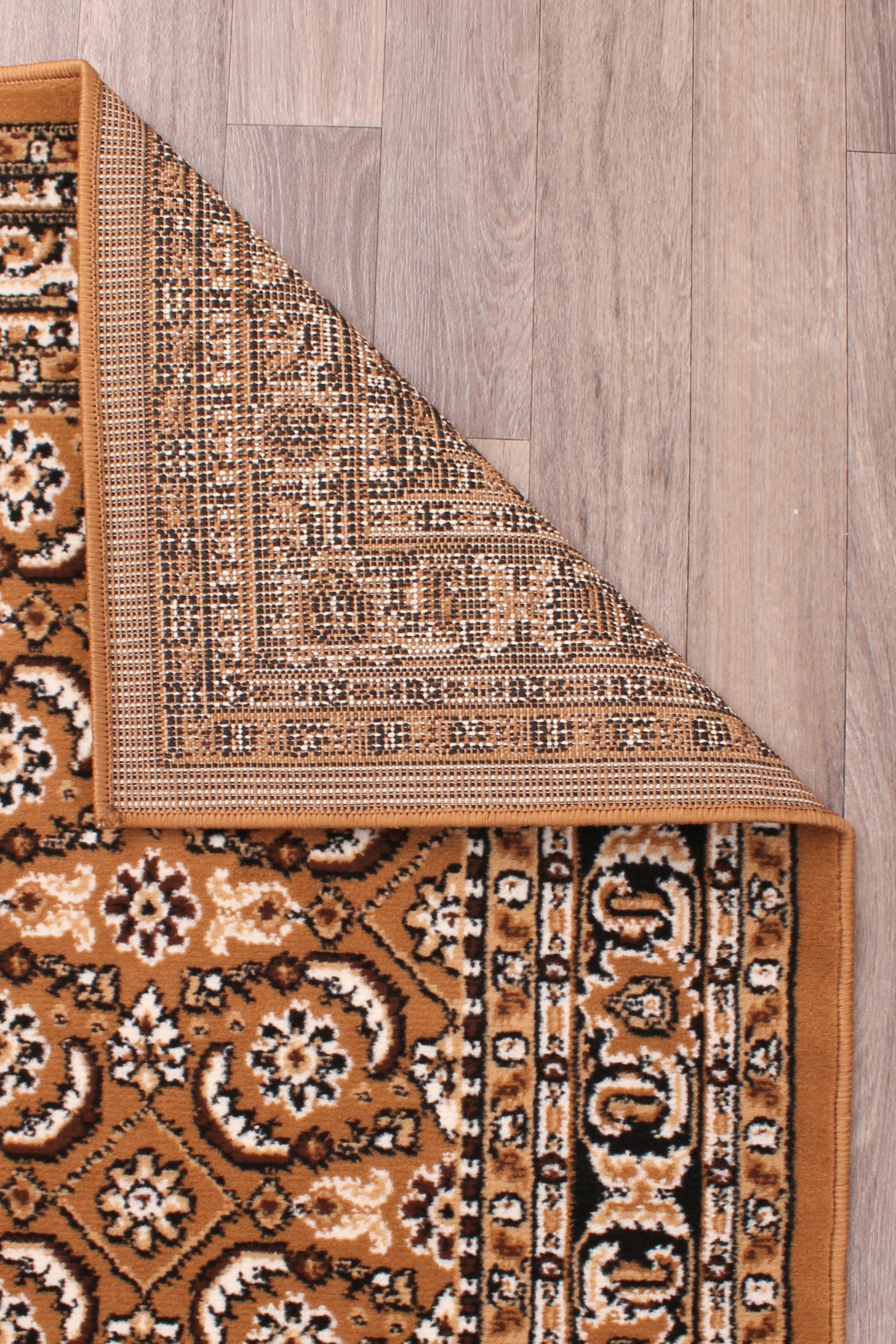 Traditional Poly Esta Gold Rug