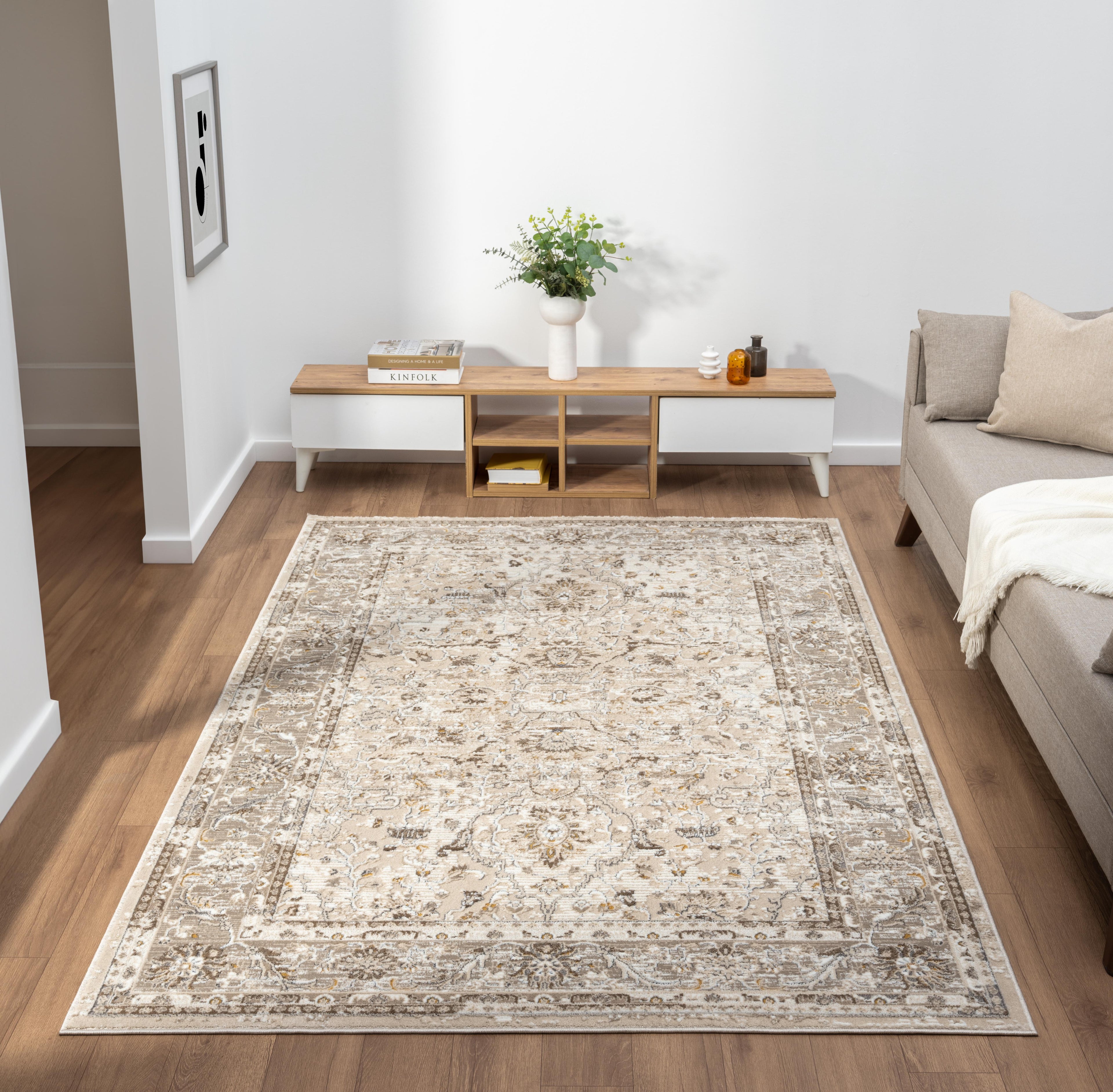 Vintage 553A2 Cream / Beige Rug