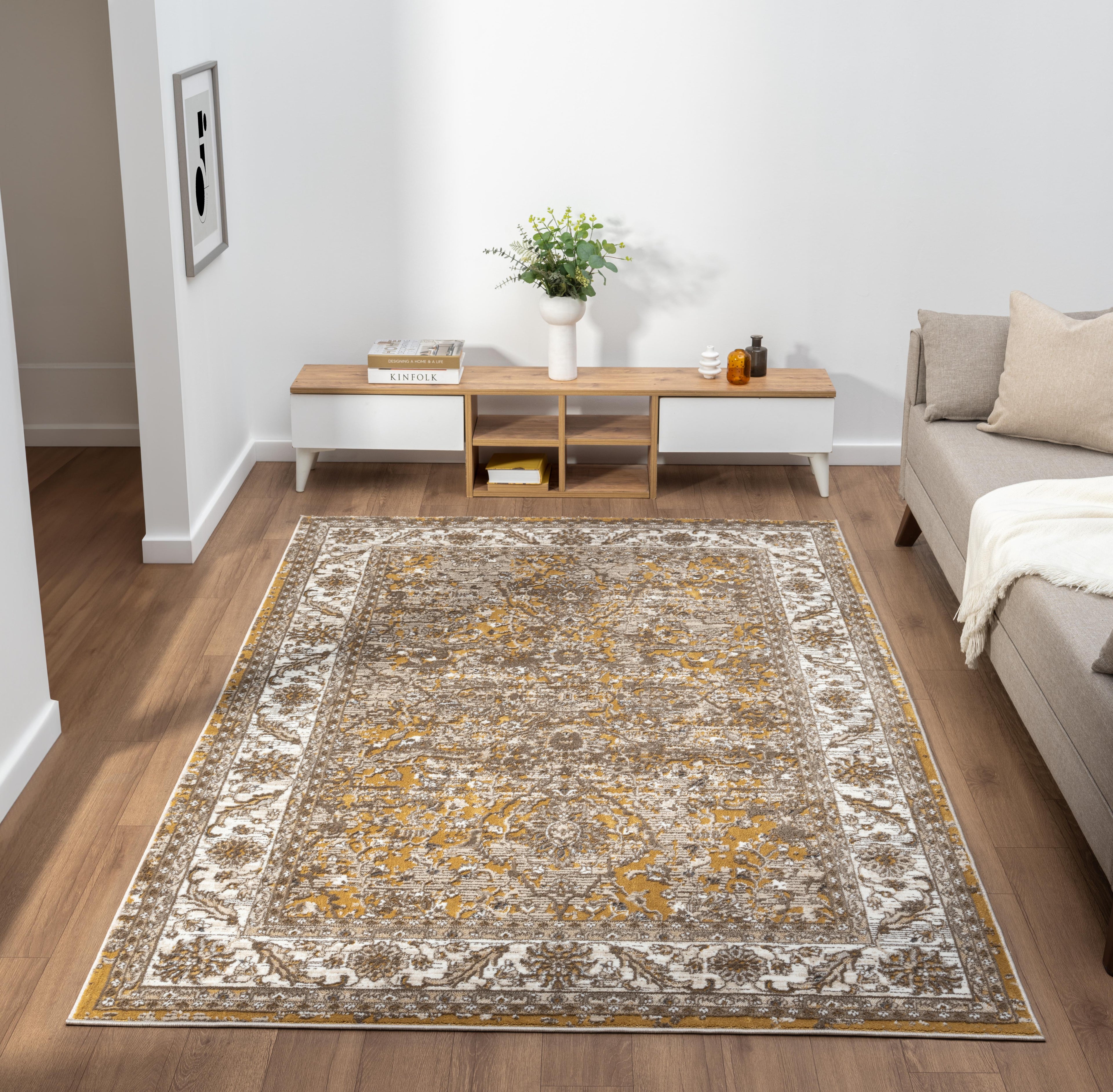 Vintage 553A2 Ochre Rug