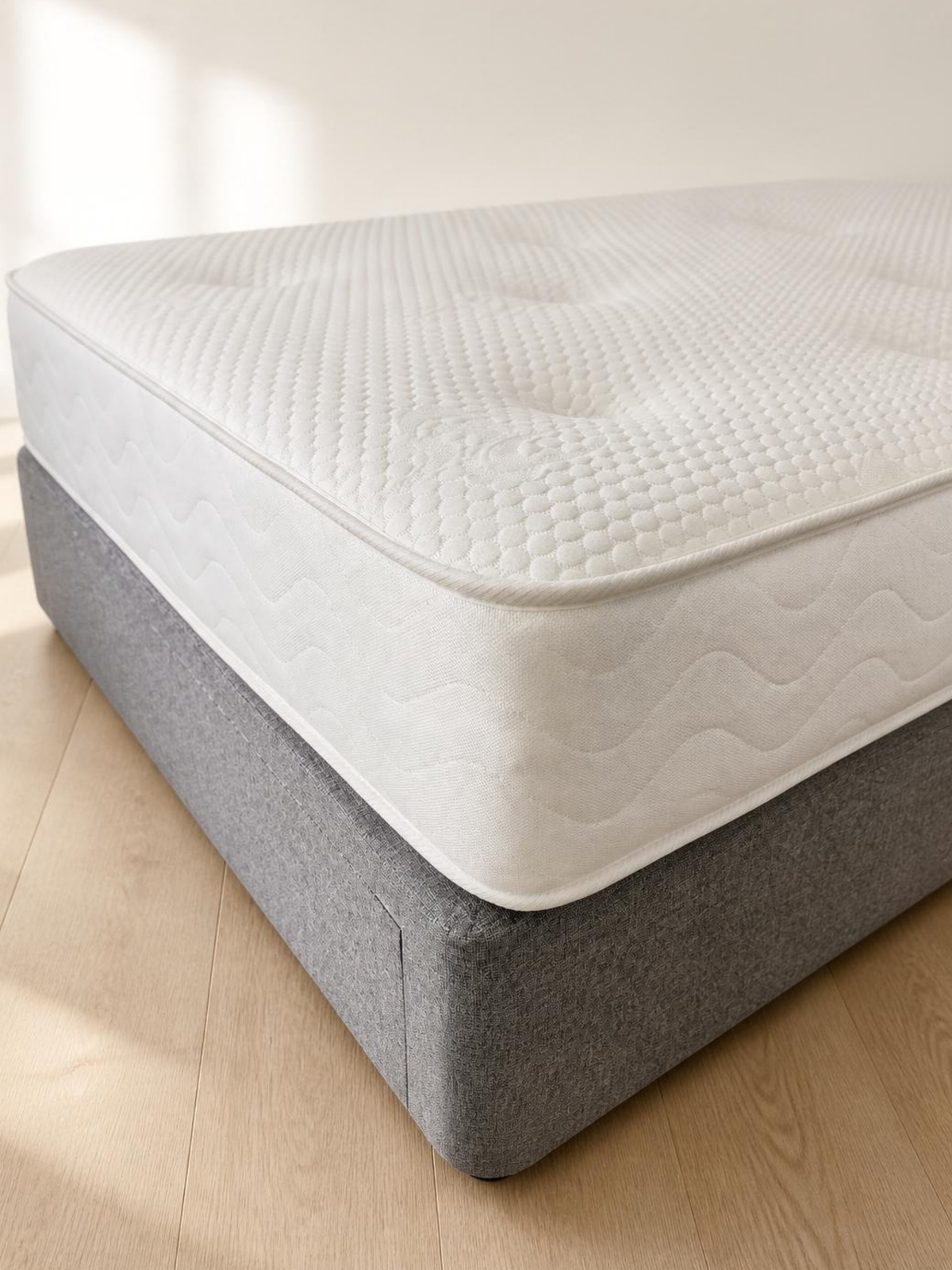 Albert mattress – hero three-quarter view