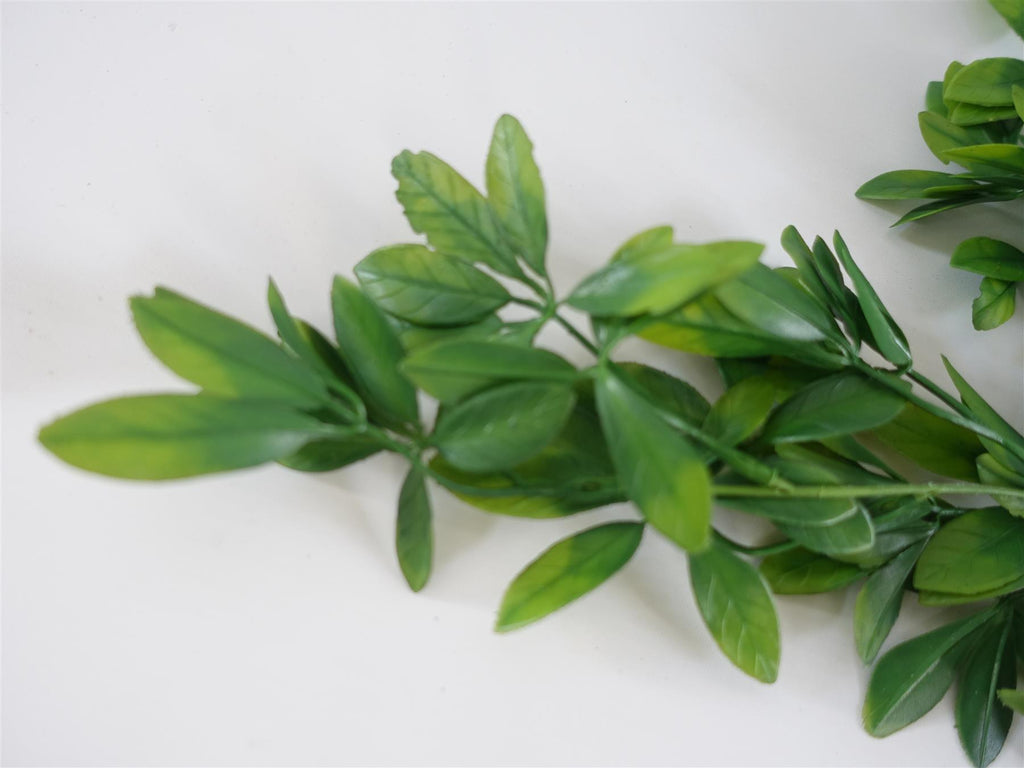 70cm Artificial Trailing Laurel Leaf Hanging Plant – Realistic Green Plastic Foliage