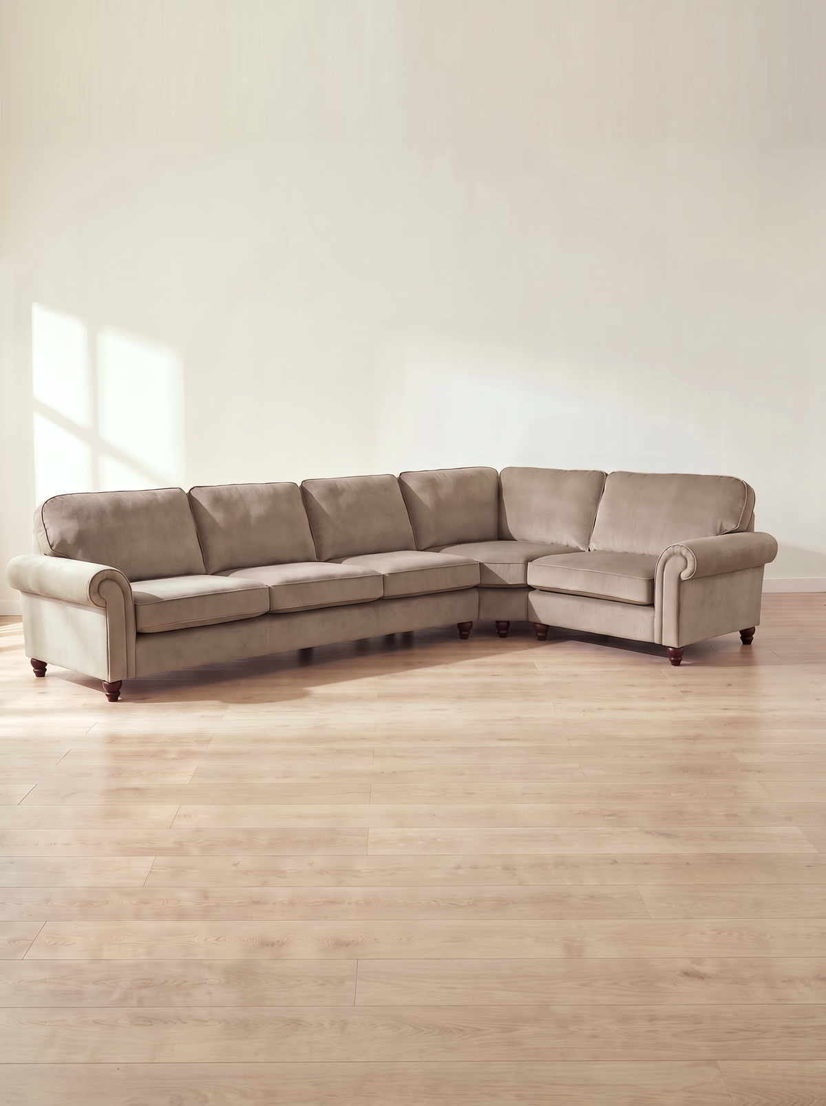 Canterbury 3 Corner 1 Sofa – hero three-quarter view