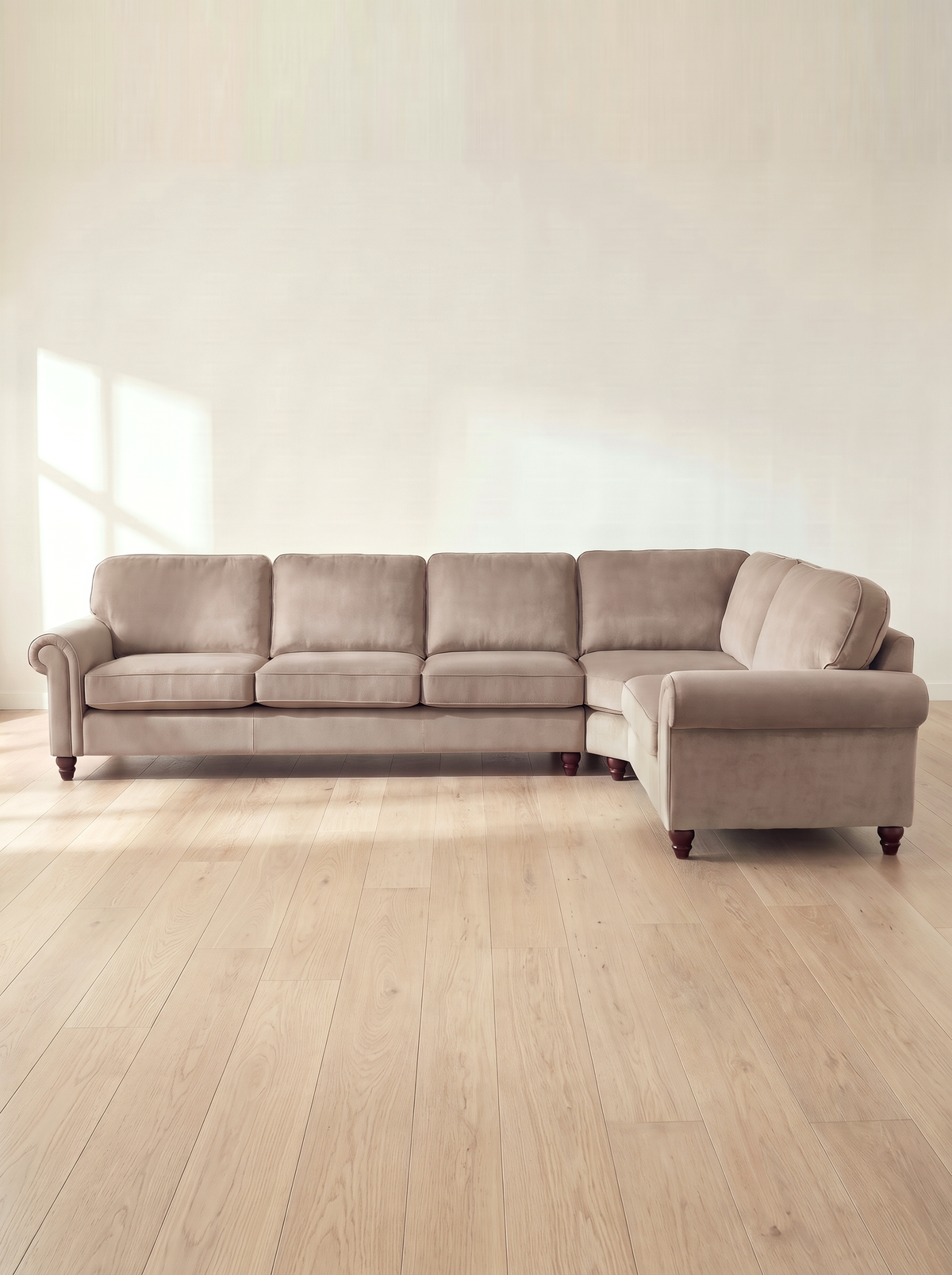 Canterbury 3 Corner 1 Sofa – front view