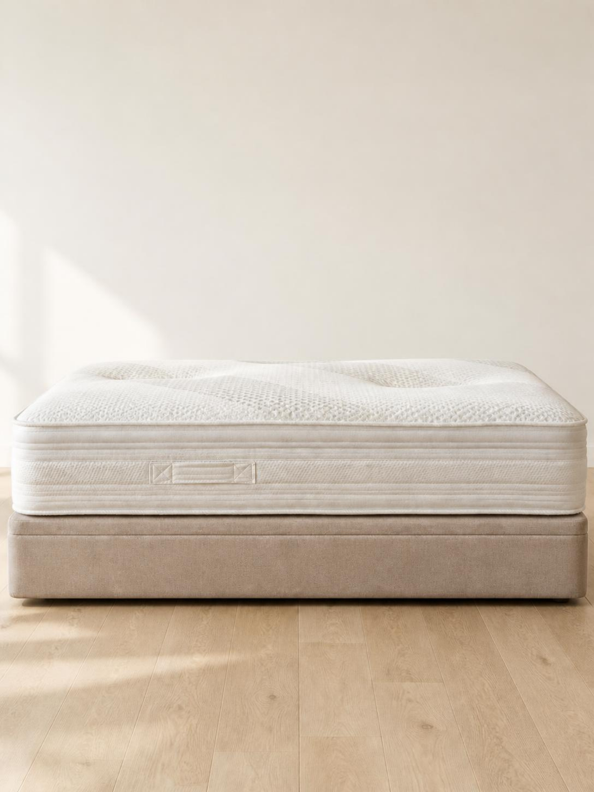 Clyde 1000 mattress – side profile