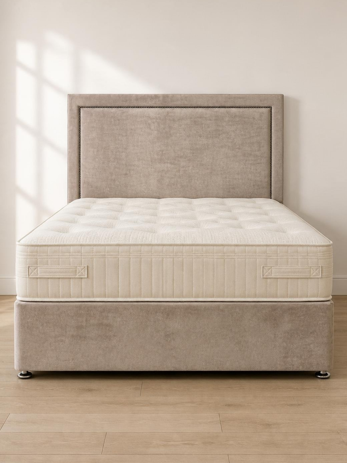 Garscadden 3400 Divan Set – front view