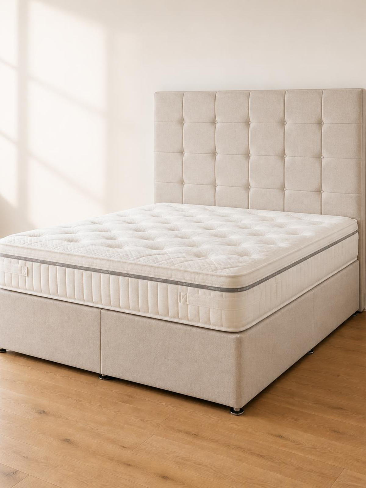 Heartland Divan Set – hero three-quarter view