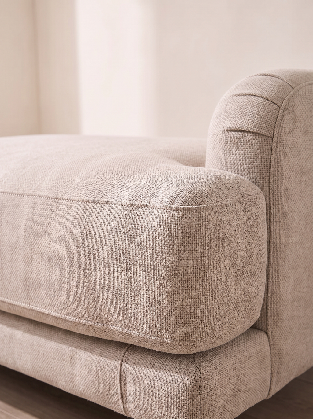 Kingdom Italian Sofa Bed – fabric close-up