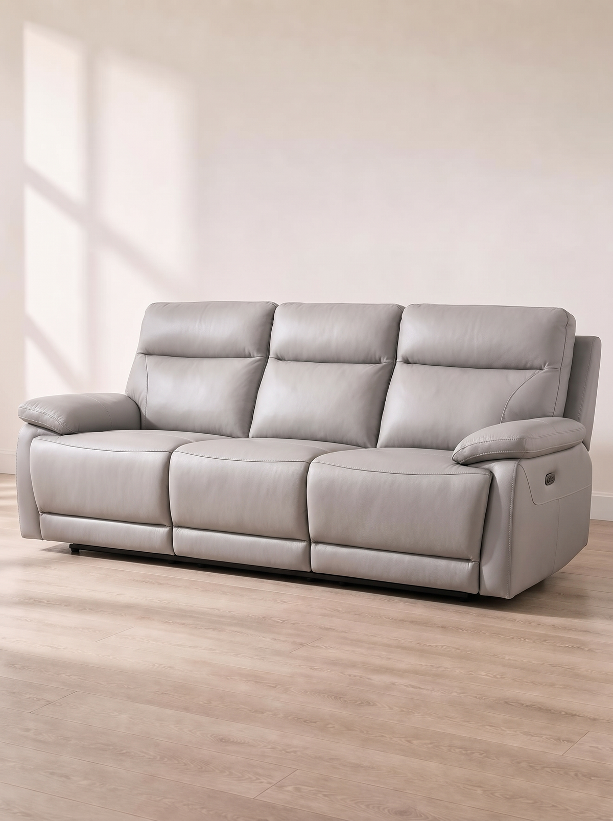 Lomond Leather Power Recliner Suite – hero three-quarter view