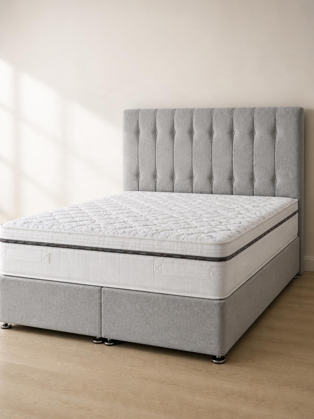 Ocean 1000 Divan Set – hero three-quarter view