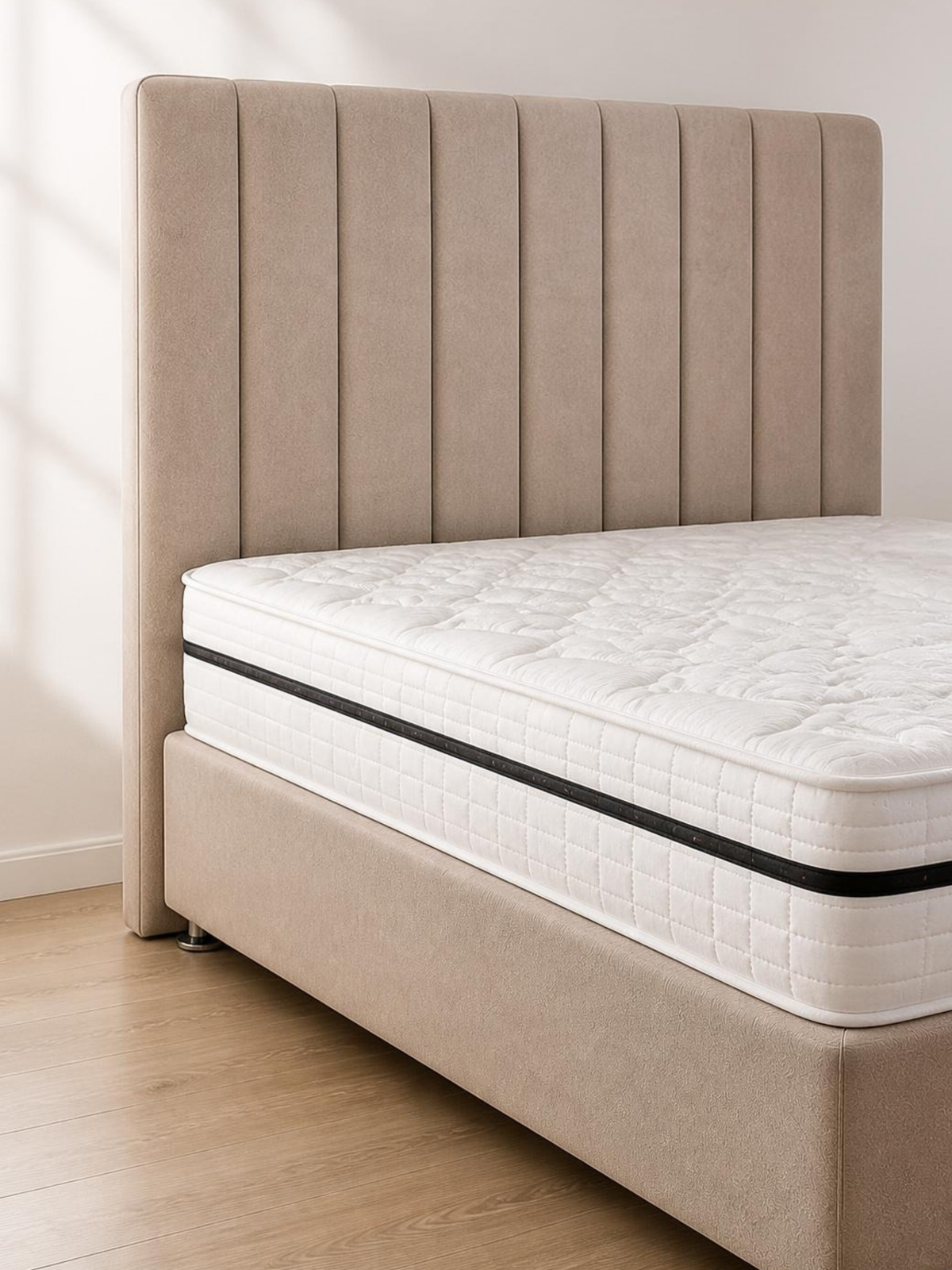 Templeton 1000 Divan Set – headboard detail