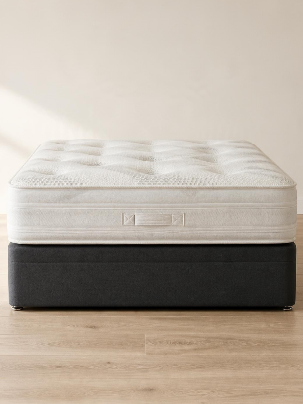 Titan 1000 mattress – front view